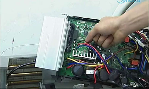 恭城美的空调电话是多少